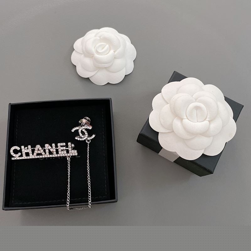 Ch*el brooches